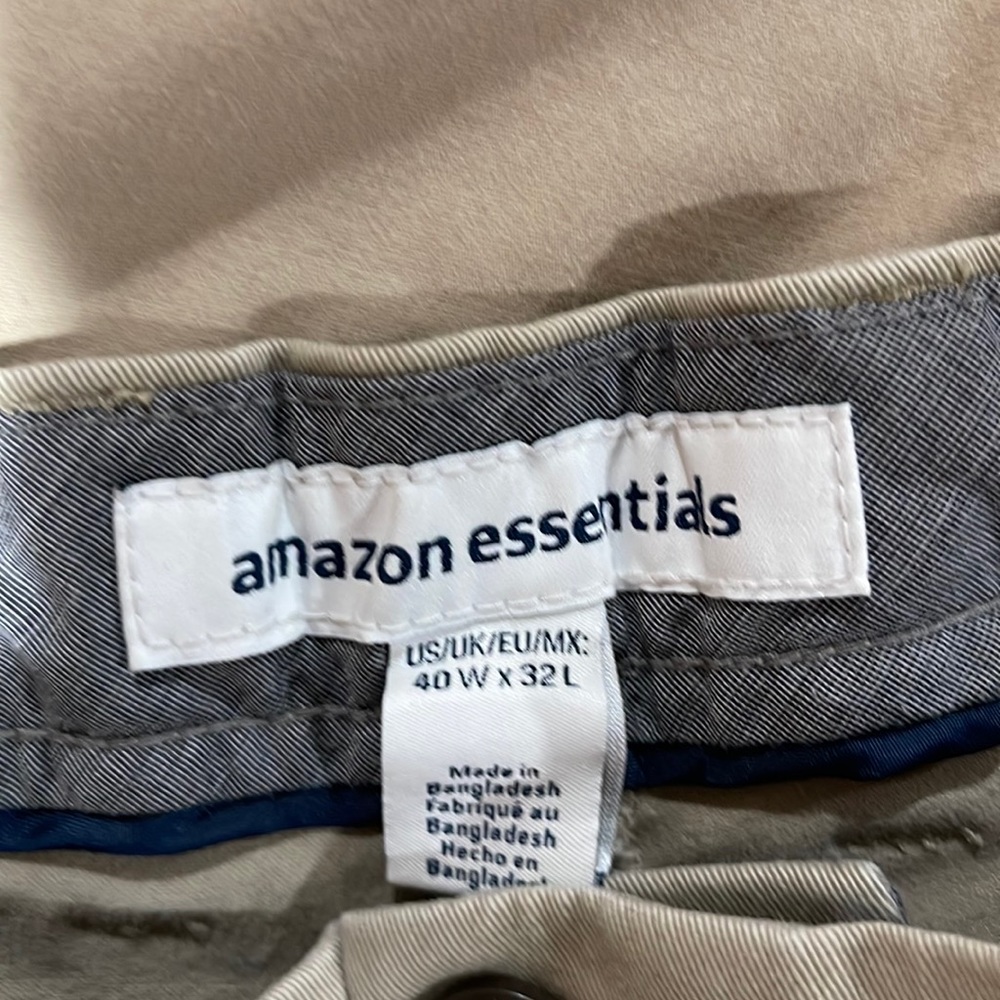 Mens khaki slacks 40/32